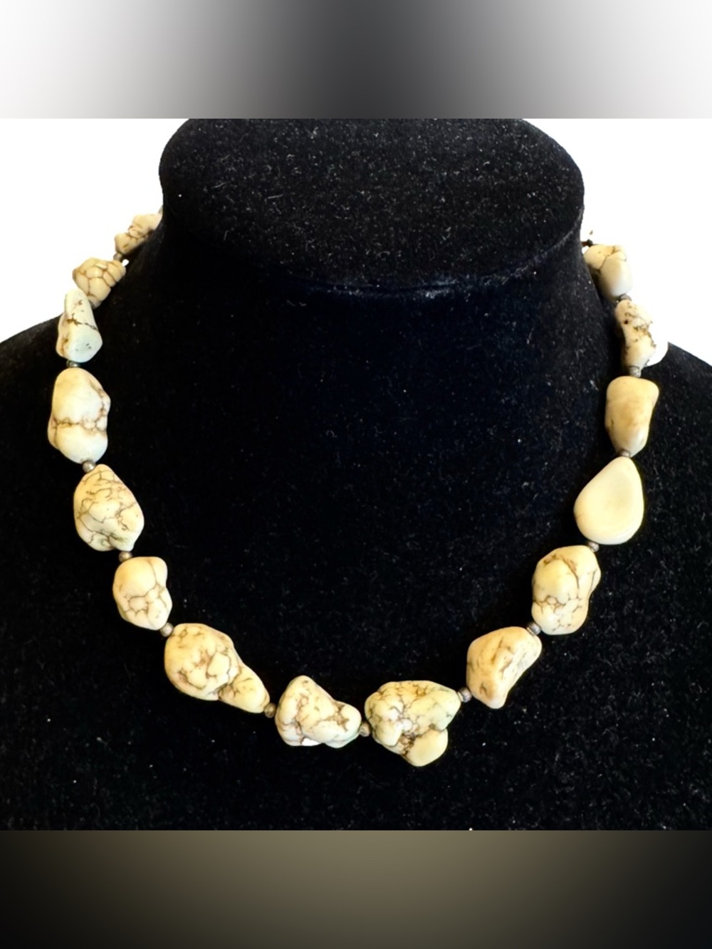 Natural Chunky White Howlite Turquoise Nugget Stone Necklace Boho Southwest